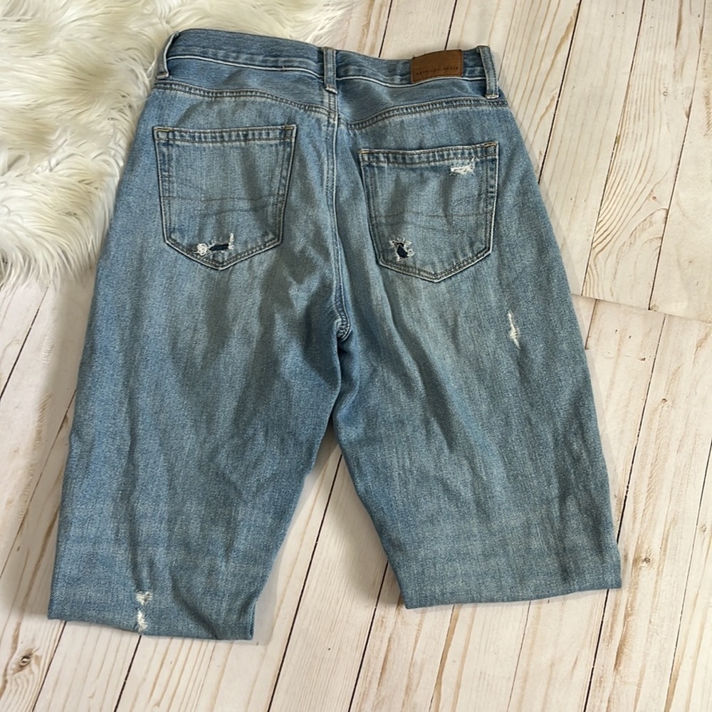 American Eagle Mom Jeans - Picture 4 of 11